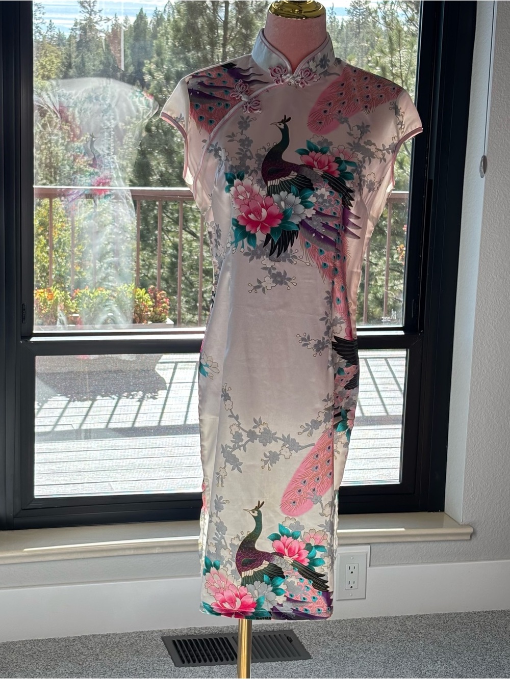 Tian Bao Gong Peacock Cheongsam Qipao Floral Satin Dress Mandarin Collar
